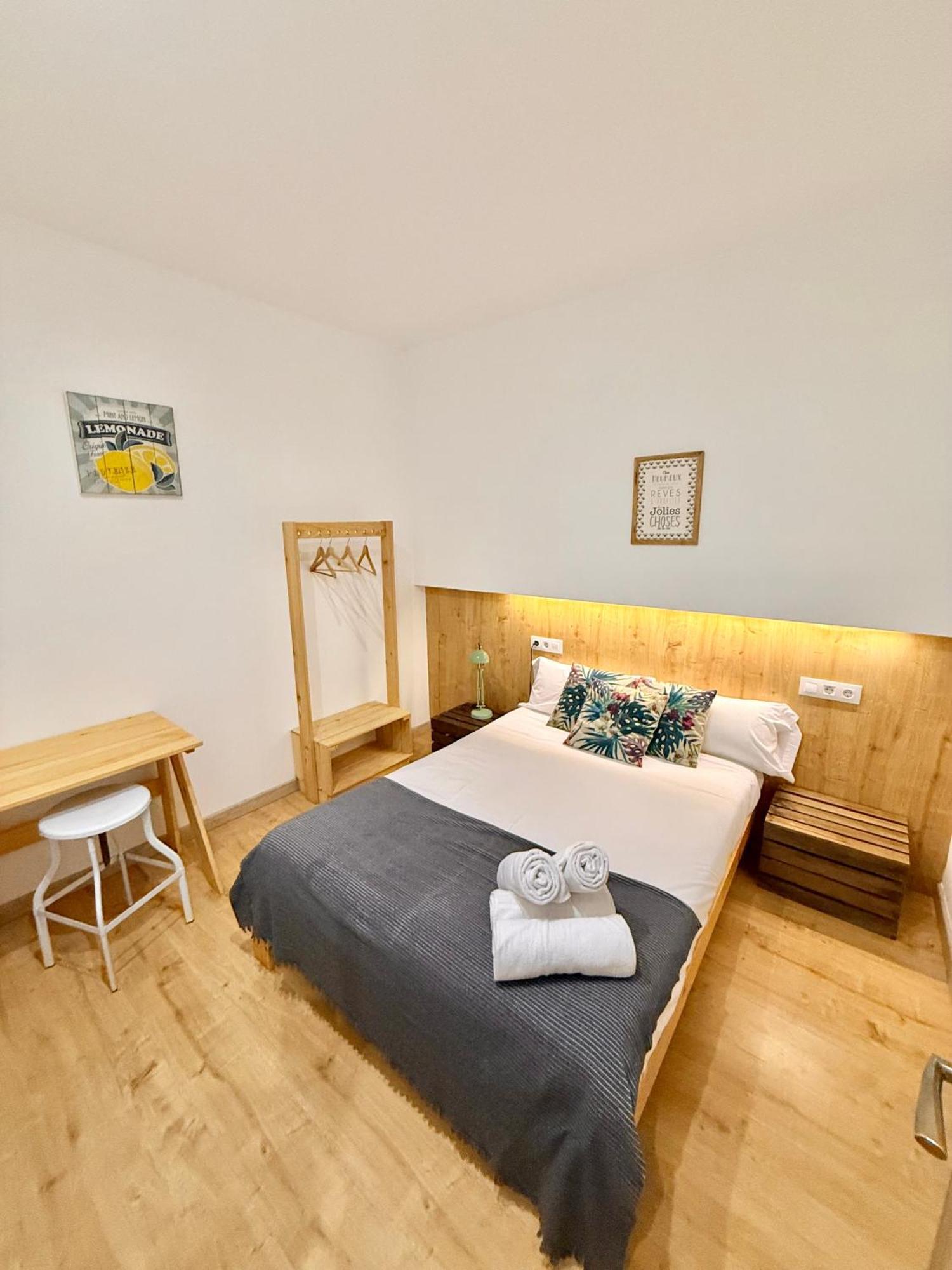 Apartamento Vive Zaragoza Bagian luar foto