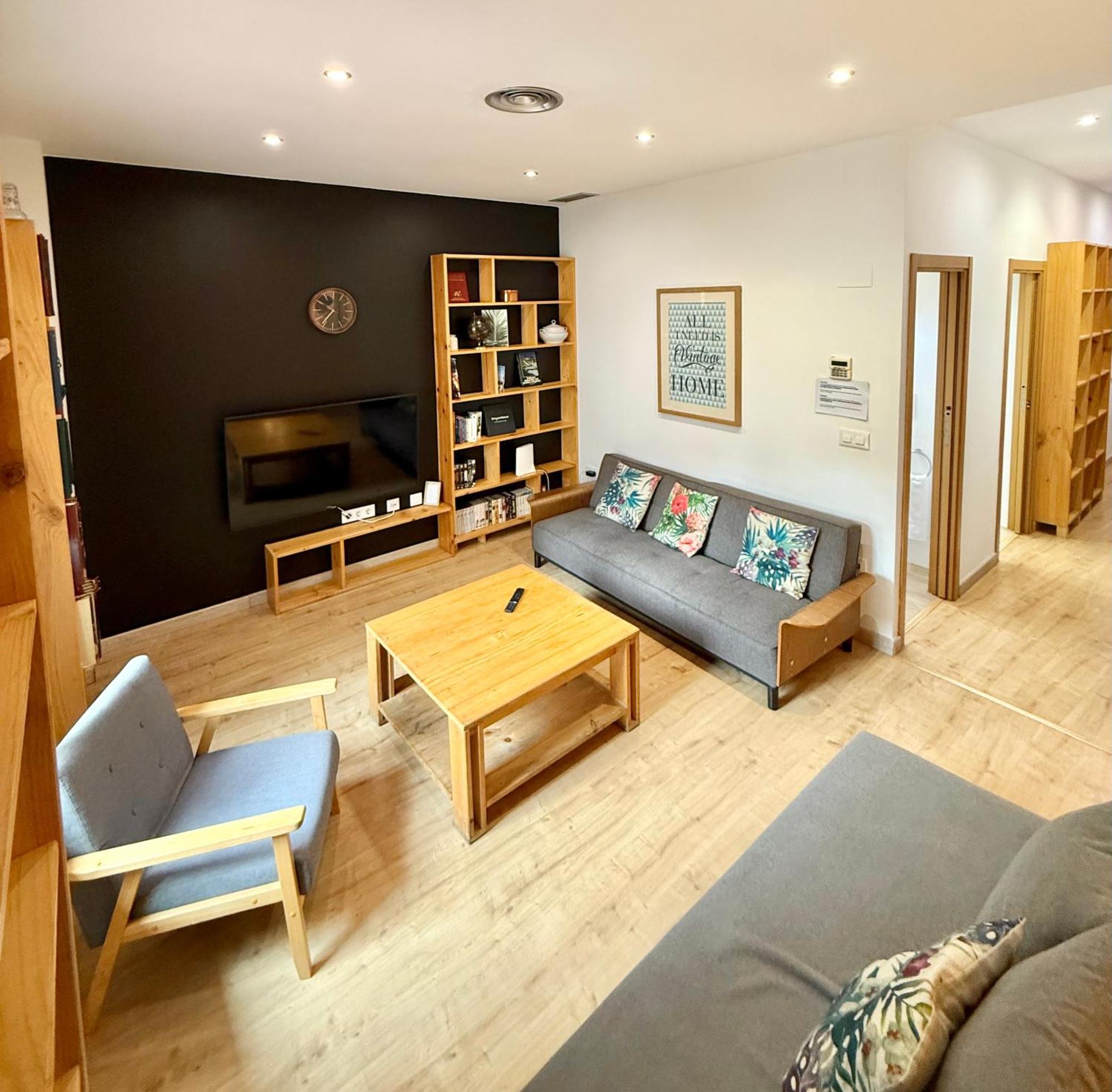 Apartamento Vive Zaragoza Bagian luar foto